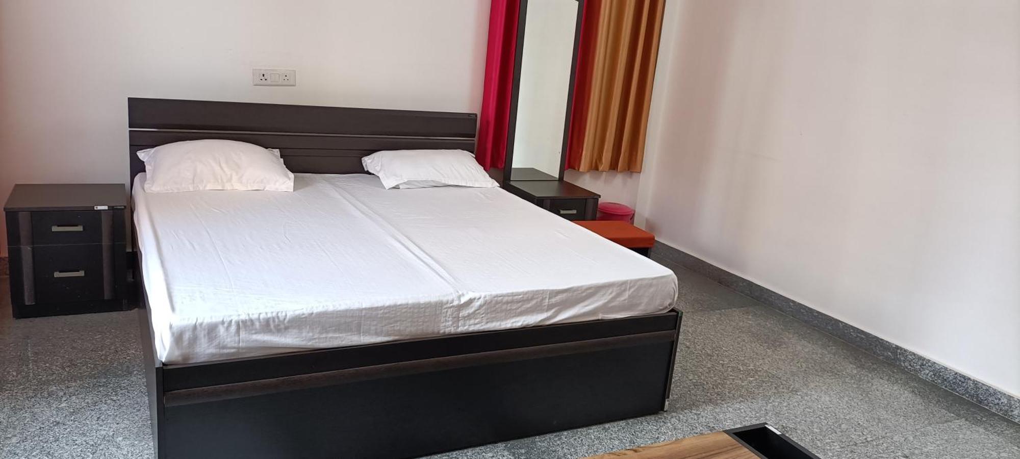 Homestay Saptarishi Residency *